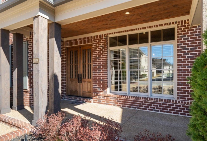 1698 PADINGTON PARK LN, Germantown, Tennessee 38138, 4 Bedrooms Bedrooms, 9 Rooms Rooms,3.1 BathroomsBathrooms,Residential,For Sale,PADINGTON PARK,10213265