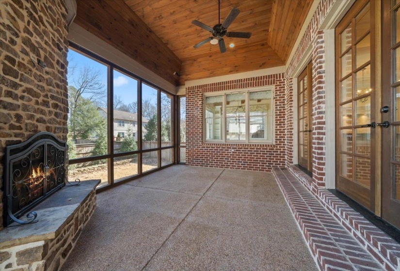 1698 PADINGTON PARK LN, Germantown, Tennessee 38138, 4 Bedrooms Bedrooms, 9 Rooms Rooms,3.1 BathroomsBathrooms,Residential,For Sale,PADINGTON PARK,10213265