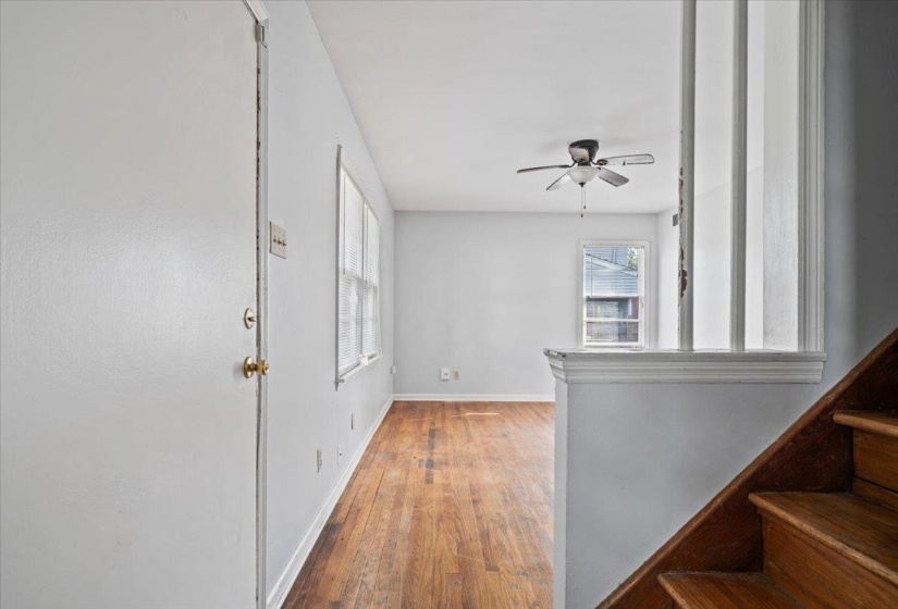 1821 DALE LAVERN RD, Memphis, Tennessee 38116, 5 Bedrooms Bedrooms, 7 Rooms Rooms,2 BathroomsBathrooms,Residential,For Sale,DALE LAVERN,10213306