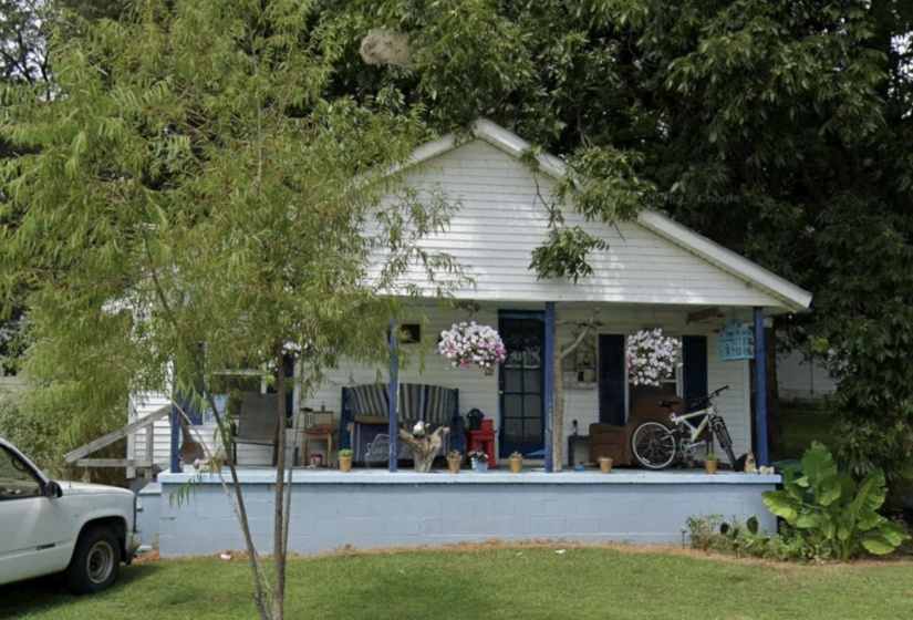 71 4TH ST, Gates, Tennessee 38037, 2 Bedrooms Bedrooms, 6 Rooms Rooms,1 BathroomBathrooms,Residential,For Sale,4TH,10213312