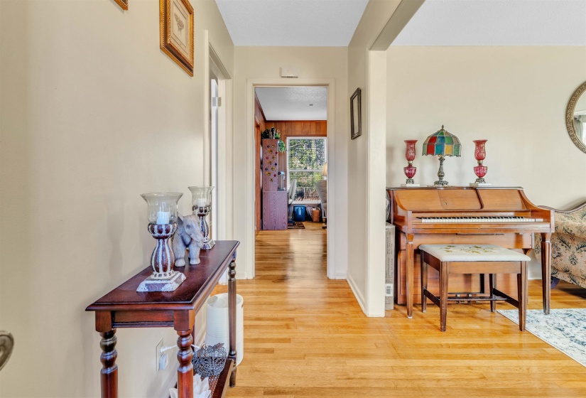 3613 ACACIA ST, Memphis, Tennessee 38116, 3 Bedrooms Bedrooms, 7 Rooms Rooms,2 BathroomsBathrooms,Residential,For Sale,ACACIA,10213361