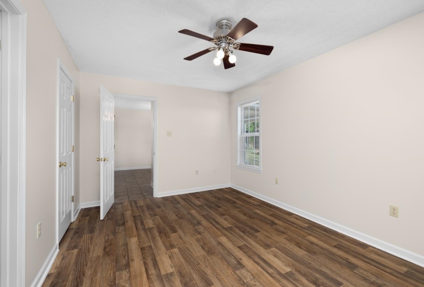 212 FEEZOR ST, Covington, Tennessee 38019, 3 Bedrooms Bedrooms, 5 Rooms Rooms,2 BathroomsBathrooms,Residential,For Sale,FEEZOR,10213377