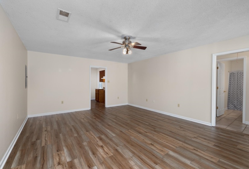 212 FEEZOR ST, Covington, Tennessee 38019, 3 Bedrooms Bedrooms, 5 Rooms Rooms,2 BathroomsBathrooms,Residential,For Sale,FEEZOR,10213377