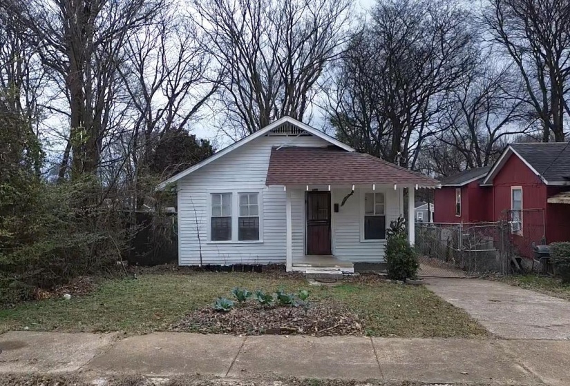 452 LIPFORD ST, Memphis, Tennessee 38112, 2 Bedrooms Bedrooms, 4 Rooms Rooms,1 BathroomBathrooms,Residential,For Sale,LIPFORD,10213383