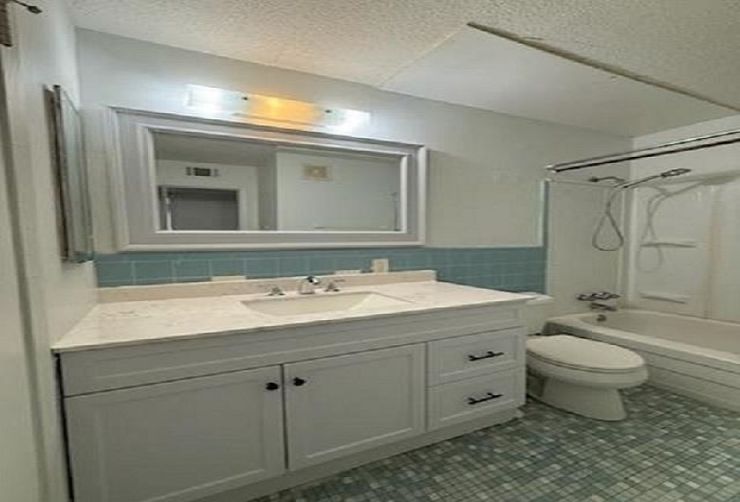 151 BELVEDERE BLVD, Memphis, Tennessee 38104, 2 Bedroom Bedrooms, 4 Room Rooms,1 BathroomBathrooms,Residential,For Sale,BELVEDERE,0,10213405
