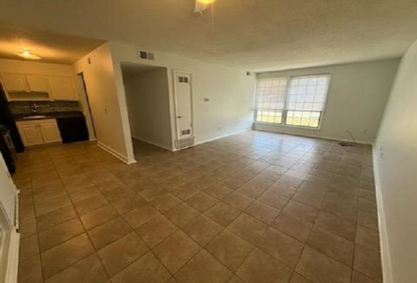 151 BELVEDERE BLVD, Memphis, Tennessee 38104, 2 Bedroom Bedrooms, 4 Room Rooms,1 BathroomBathrooms,Residential,For Sale,BELVEDERE,0,10213405