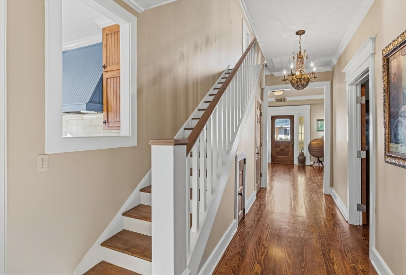 30 FRONT ST, Rossville, Tennessee 38066, 5 Bedroom Bedrooms, 8 Room Rooms,2.1 BathroomBathrooms,Residential,For Sale,FRONT,0,10213446