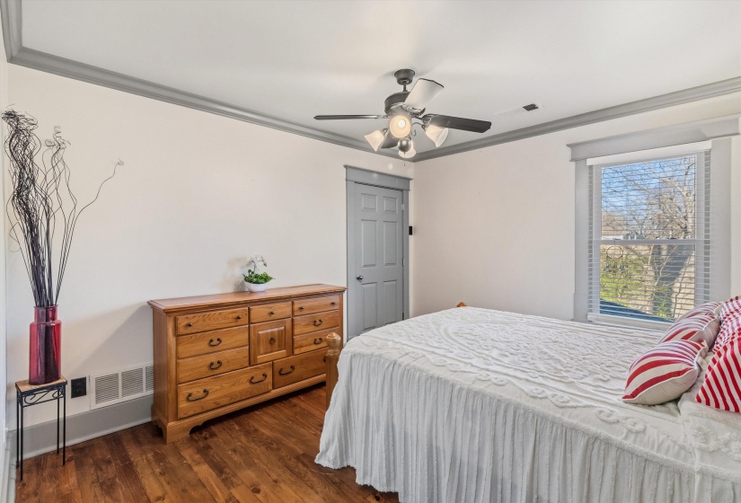 30 FRONT ST, Rossville, Tennessee 38066, 5 Bedroom Bedrooms, 8 Room Rooms,2.1 BathroomBathrooms,Residential,For Sale,FRONT,0,10213446