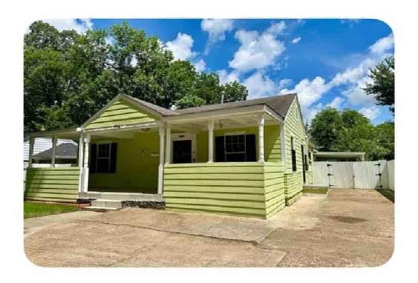 3470 GUERNSEY AVE, Memphis, Tennessee 38122, 4 Bedroom Bedrooms, 7 Room Rooms,3 BathroomBathrooms,Residential,For Sale,GUERNSEY,0,10213460