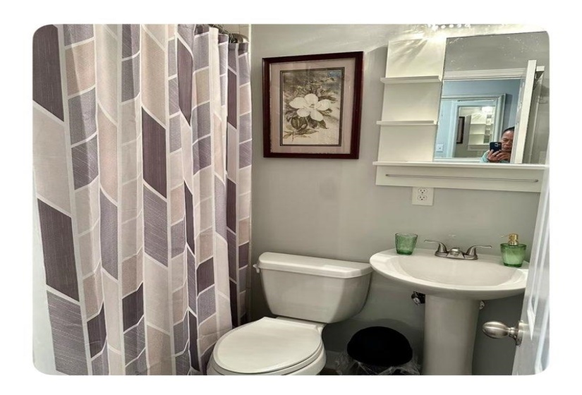 3470 GUERNSEY AVE, Memphis, Tennessee 38122, 4 Bedroom Bedrooms, 7 Room Rooms,3 BathroomBathrooms,Residential,For Sale,GUERNSEY,0,10213460