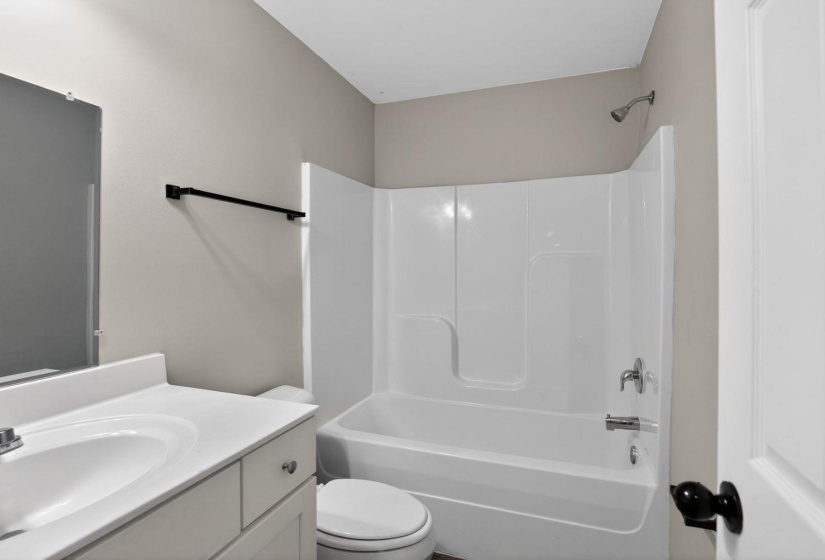 3858 AJANDERS DR, Memphis, Tennessee 38127, 4 Bedrooms Bedrooms, 6 Rooms Rooms,2 BathroomsBathrooms,Residential,For Sale,AJANDERS,10213525