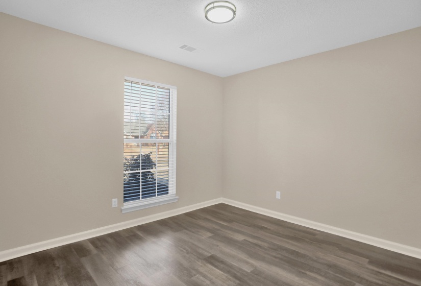 7899 CLAREDALE RD, Bartlett, Tennessee 38133, 4 Bedrooms Bedrooms, 7 Rooms Rooms,2 BathroomsBathrooms,Residential,For Sale,CLAREDALE,10213528