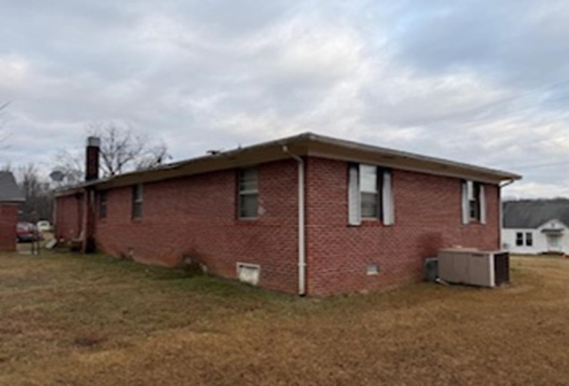 11704 LEAPWOOD ENVILLE RD, Enville, Tennessee 38332, 3 Bedrooms Bedrooms, 6 Rooms Rooms,2 BathroomsBathrooms,Residential,For Sale,LEAPWOOD ENVILLE,10213530