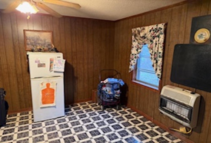 11704 LEAPWOOD ENVILLE RD, Enville, Tennessee 38332, 3 Bedrooms Bedrooms, 6 Rooms Rooms,2 BathroomsBathrooms,Residential,For Sale,LEAPWOOD ENVILLE,10213530