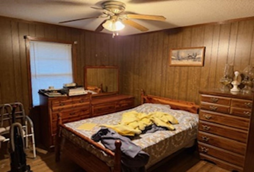 11704 LEAPWOOD ENVILLE RD, Enville, Tennessee 38332, 3 Bedrooms Bedrooms, 6 Rooms Rooms,2 BathroomsBathrooms,Residential,For Sale,LEAPWOOD ENVILLE,10213530