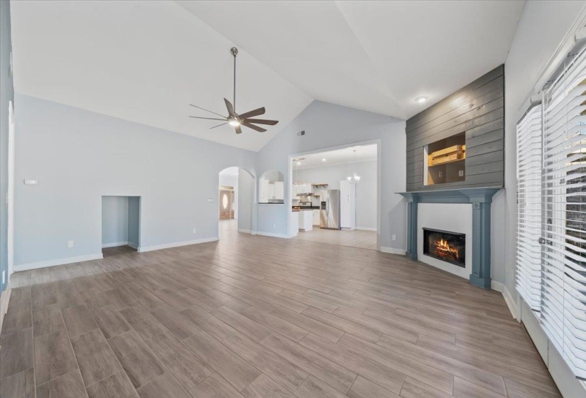 10076 SHELBY MEADOWS LN, Unincorporated, Tennessee 38002, 5 Bedrooms Bedrooms, 12 Rooms Rooms,4 BathroomsBathrooms,Residential,For Sale,SHELBY MEADOWS,10213540