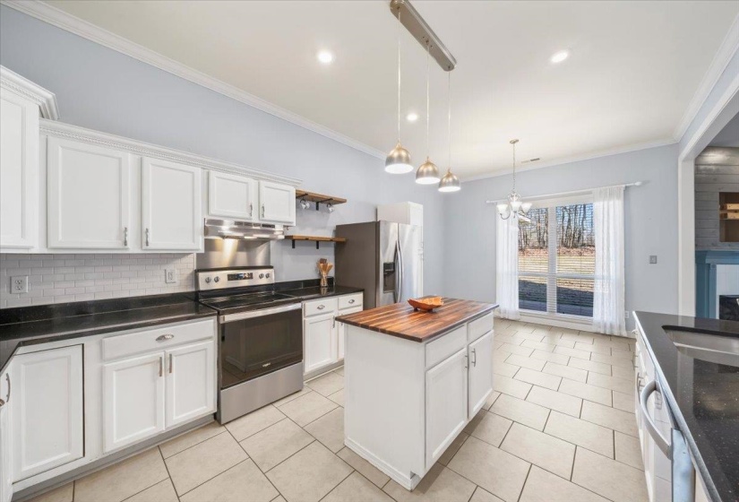 10076 SHELBY MEADOWS LN, Unincorporated, Tennessee 38002, 5 Bedrooms Bedrooms, 12 Rooms Rooms,4 BathroomsBathrooms,Residential,For Sale,SHELBY MEADOWS,10213540