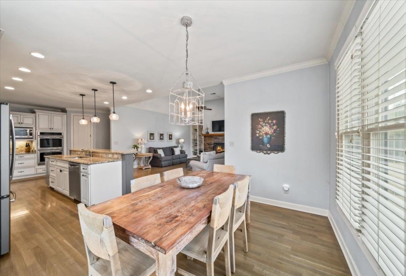 712 BRISTON LN, Collierville, Tennessee 38017, 5 Bedrooms Bedrooms, 12 Rooms Rooms,4.1 BathroomsBathrooms,Residential,For Sale,BRISTON,10213556