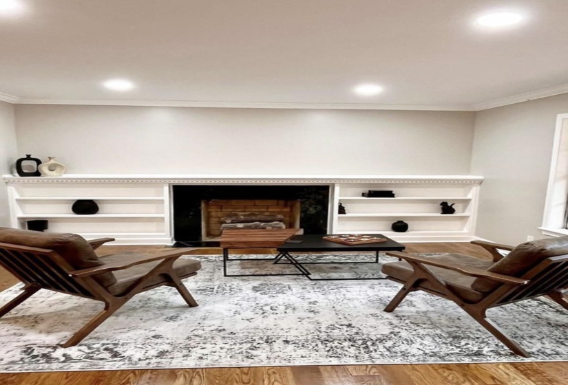 1077 PERKINS RD, Memphis, Tennessee 38117, 3 Bedrooms Bedrooms, 8 Rooms Rooms,2 BathroomsBathrooms,Rental Properties,For Sale,PERKINS,10213570