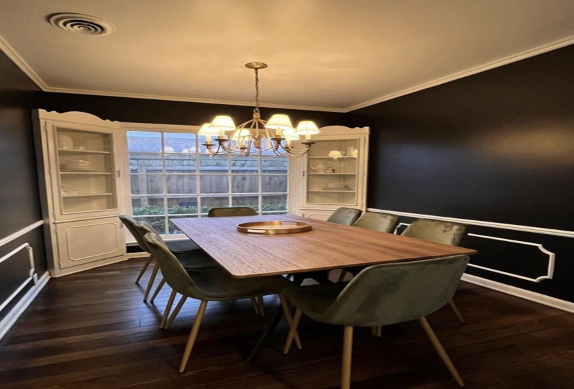 1077 PERKINS RD, Memphis, Tennessee 38117, 3 Bedrooms Bedrooms, 8 Rooms Rooms,2 BathroomsBathrooms,Rental Properties,For Sale,PERKINS,10213570