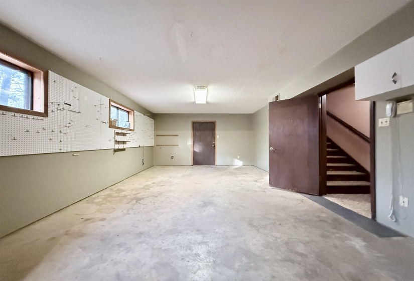 1830 OLD BROWNSVILLE RD, Somerville, Tennessee 38068, 3 Bedrooms Bedrooms, 9 Rooms Rooms,2 BathroomsBathrooms,Residential,For Sale,OLD BROWNSVILLE,10213576