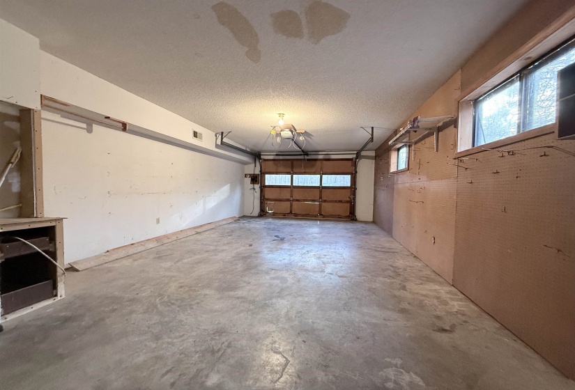 1830 OLD BROWNSVILLE RD, Somerville, Tennessee 38068, 3 Bedrooms Bedrooms, 9 Rooms Rooms,2 BathroomsBathrooms,Residential,For Sale,OLD BROWNSVILLE,10213576