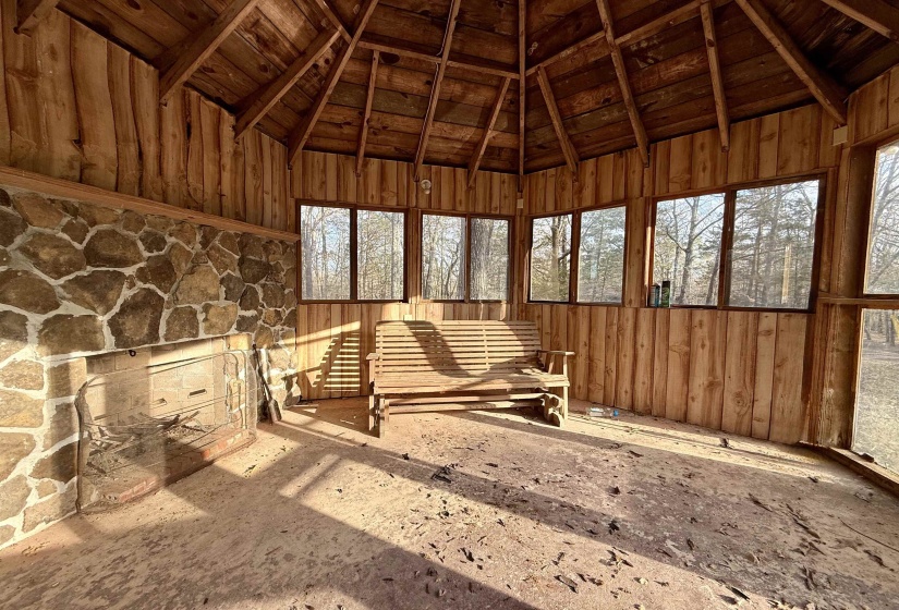 1830 OLD BROWNSVILLE RD, Somerville, Tennessee 38068, 3 Bedrooms Bedrooms, 9 Rooms Rooms,2 BathroomsBathrooms,Residential,For Sale,OLD BROWNSVILLE,10213576