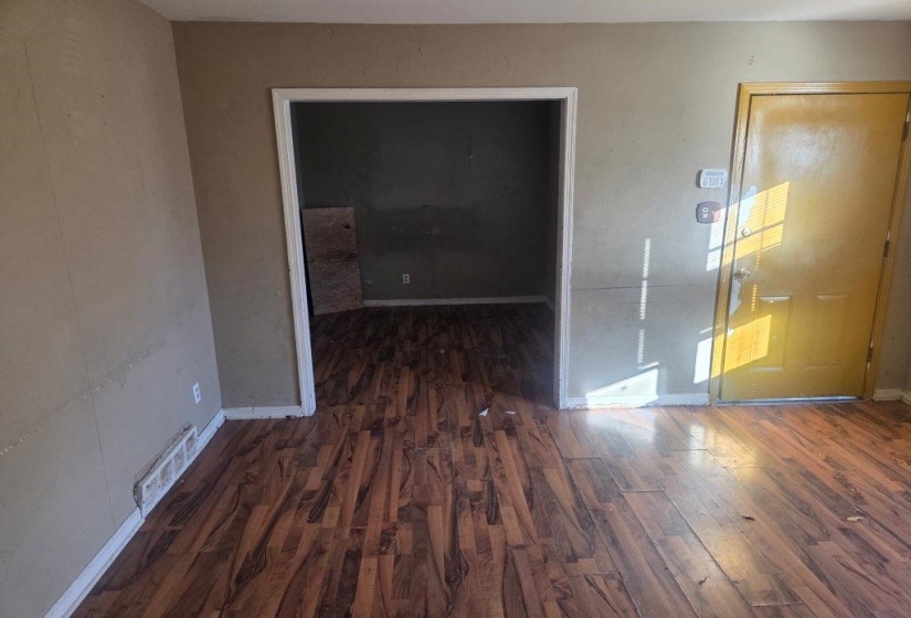 3040 EDGEWARE RD, Memphis, Tennessee 38118, 3 Bedrooms Bedrooms, 7 Rooms Rooms,2 BathroomsBathrooms,Residential,For Sale,EDGEWARE,10213579