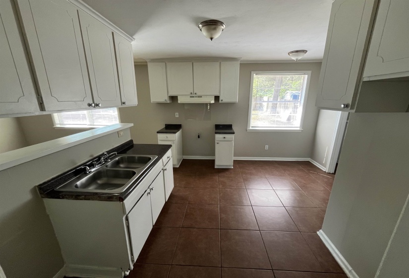 2969 DANVILLE DR, Memphis, Tennessee 38118, 3 Bedrooms Bedrooms, 6 Rooms Rooms,1 BathroomBathrooms,Residential,For Sale,DANVILLE,10213580