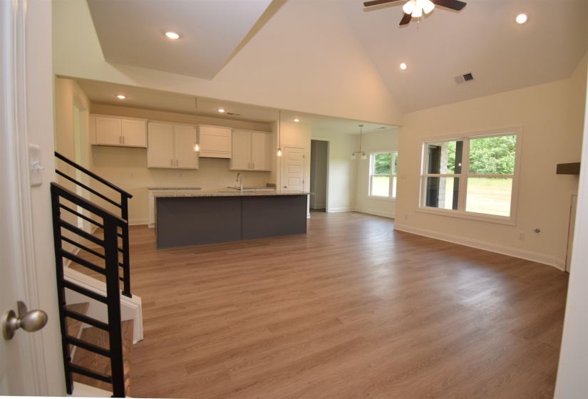 507 CENTERLINE ROPER LOOP, Byhalia, Mississippi 38611, 4 Bedrooms Bedrooms, 8 Rooms Rooms,2.1 BathroomsBathrooms,Residential,For Sale,CENTERLINE ROPER,10213587