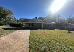 2171 CORNING AVE, Memphis, Tennessee 38127, 3 Bedrooms Bedrooms, 5 Rooms Rooms,1 BathroomBathrooms,Residential,For Sale,CORNING,10213602 2171 CORNING AVE, Memphis, Tennessee 38127, 3 Bedrooms Bedrooms, 5 Rooms Rooms,1 BathroomBathrooms,Residential,For Sale,CORNING,10213602