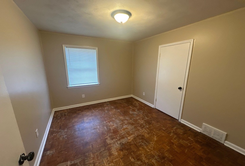 2171 CORNING AVE, Memphis, Tennessee 38127, 3 Bedrooms Bedrooms, 5 Rooms Rooms,1 BathroomBathrooms,Residential,For Sale,CORNING,10213602