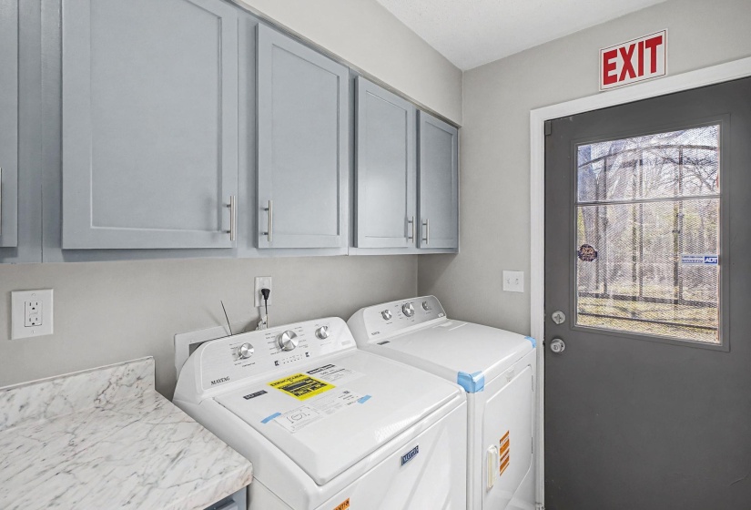 3213 RIDGEMONT AVE, Memphis, Tennessee 38128, 3 Bedrooms Bedrooms, 6 Rooms Rooms,2 BathroomsBathrooms,Residential,For Sale,RIDGEMONT,10213609