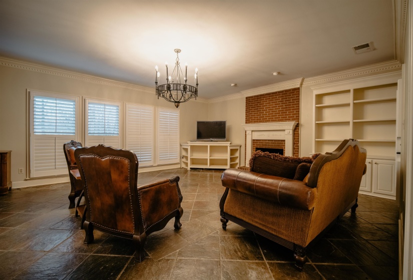 1275 QUINN RD, Collierville, Tennessee 38017, 4 Bedrooms Bedrooms, 9 Rooms Rooms,3.1 BathroomsBathrooms,Residential,For Sale,QUINN,10213610