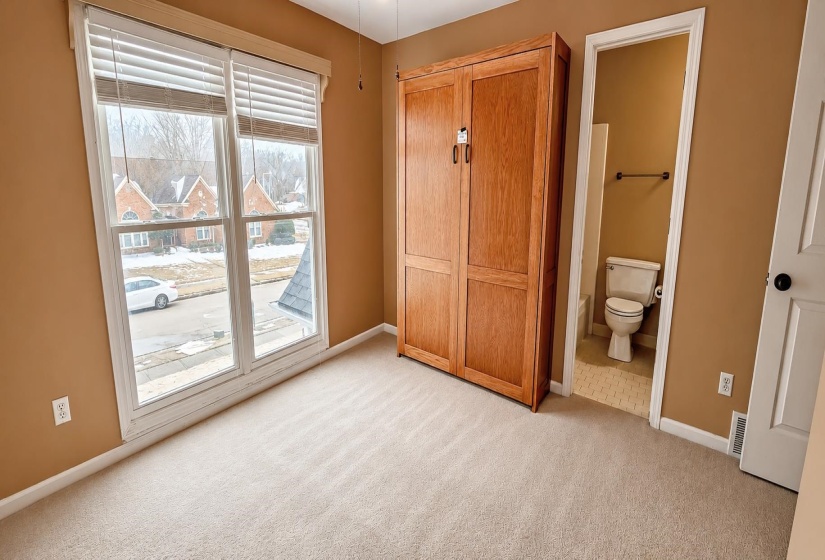Access into Upstairs Bath