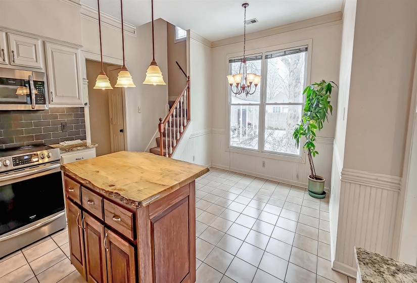 660 WESTON DR, Collierville, Tennessee 38017, 5 Bedrooms Bedrooms, 9 Rooms Rooms,3.1 BathroomsBathrooms,Residential,For Sale,WESTON,10212823