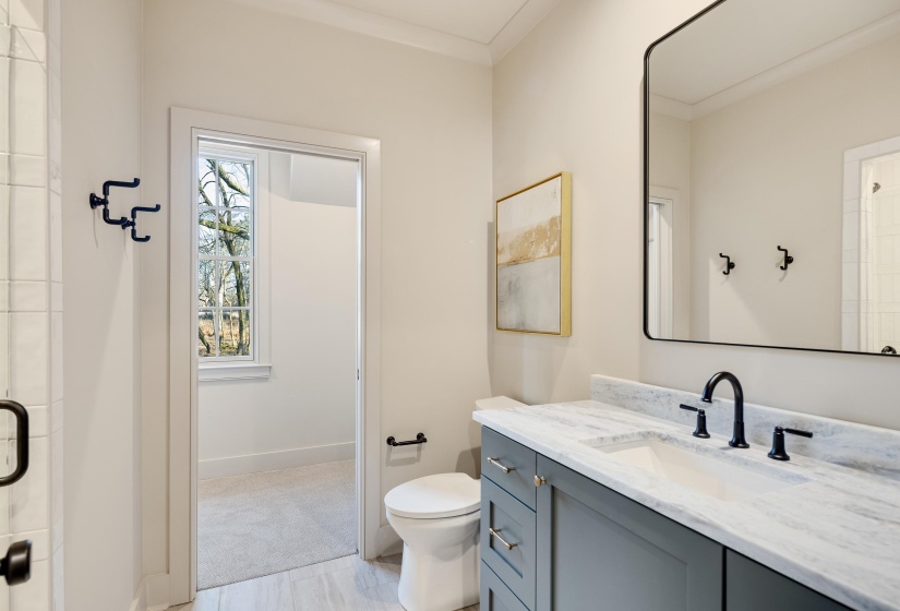 9713 POPLAR AVE, Germantown, Tennessee 38139, 4 Bedroom Bedrooms, 11 Room Rooms,4.1 BathroomBathrooms,Residential,For Sale,POPLAR,0,10213300