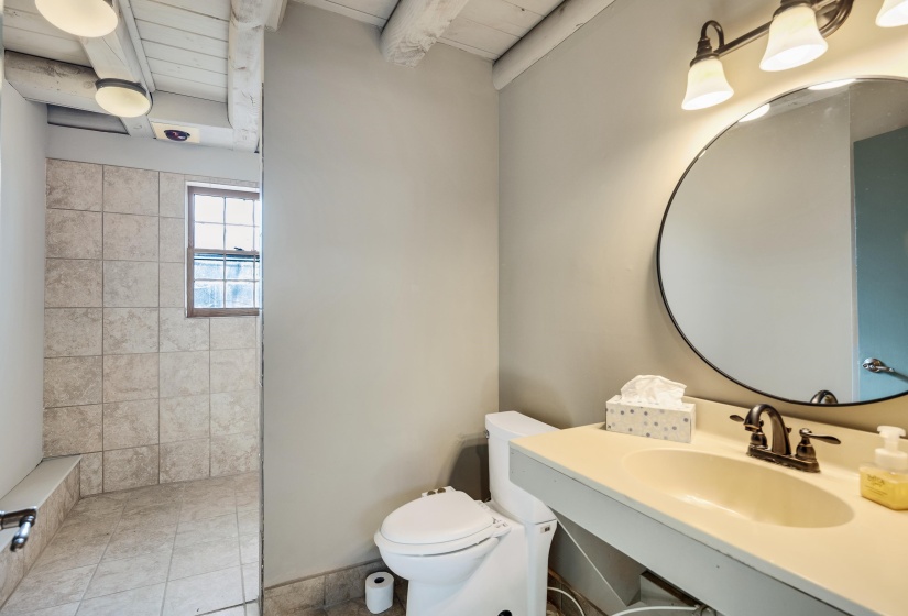 9713 POPLAR AVE, Germantown, Tennessee 38139, 4 Bedroom Bedrooms, 11 Room Rooms,4.1 BathroomBathrooms,Residential,For Sale,POPLAR,0,10213300