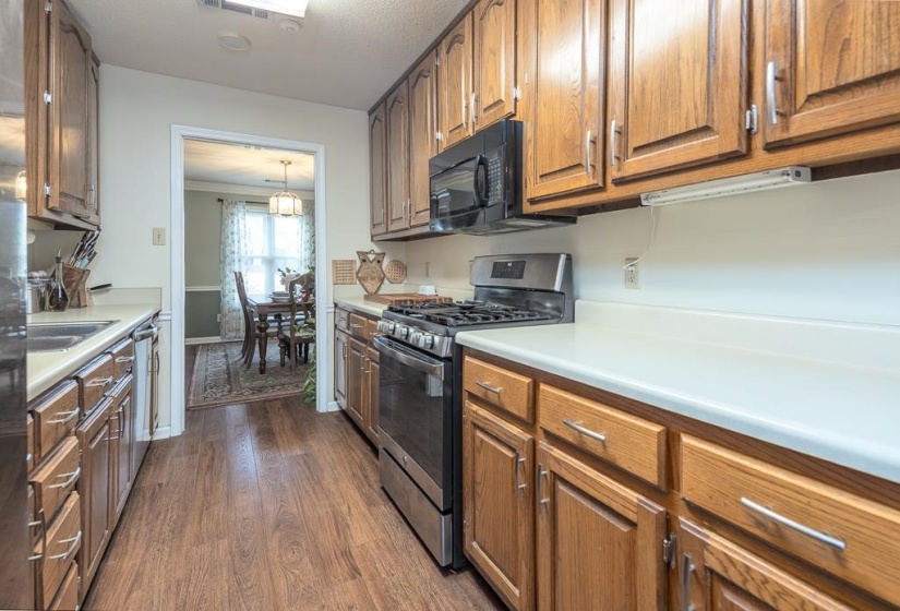 1450 KILLDEER CV, Memphis, Tennessee 38016, 5 Bedrooms Bedrooms, 9 Rooms Rooms,3 BathroomsBathrooms,Residential,For Sale,KILLDEER,10213616