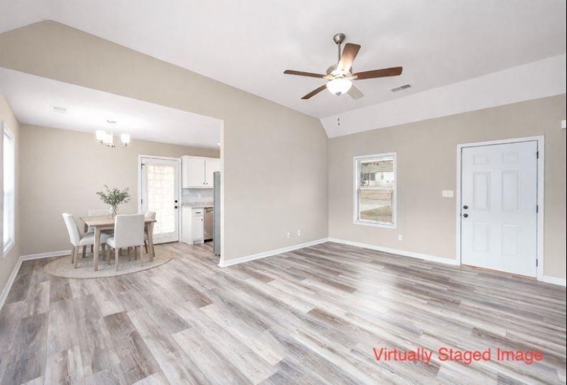 47 HARRIS DR, Brownsville, Tennessee 38012, 3 Bedrooms Bedrooms, 6 Rooms Rooms,2 BathroomsBathrooms,Residential,For Sale,HARRIS,10213619