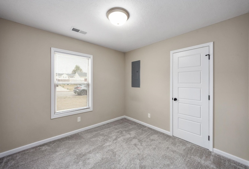 47 HARRIS DR, Brownsville, Tennessee 38012, 3 Bedrooms Bedrooms, 6 Rooms Rooms,2 BathroomsBathrooms,Residential,For Sale,HARRIS,10213619