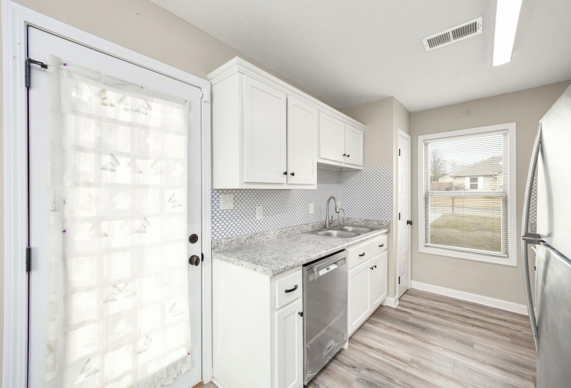 47 HARRIS DR, Brownsville, Tennessee 38012, 3 Bedrooms Bedrooms, 6 Rooms Rooms,2 BathroomsBathrooms,Residential,For Sale,HARRIS,10213619