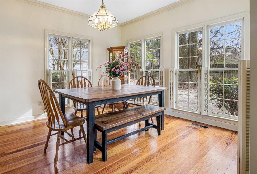 5088 GERMANTOWN RD, Unicorp/Memphis, Tennessee 38141, 4 Bedrooms Bedrooms, 9 Rooms Rooms,3.1 BathroomsBathrooms,Residential,For Sale,GERMANTOWN,10213629