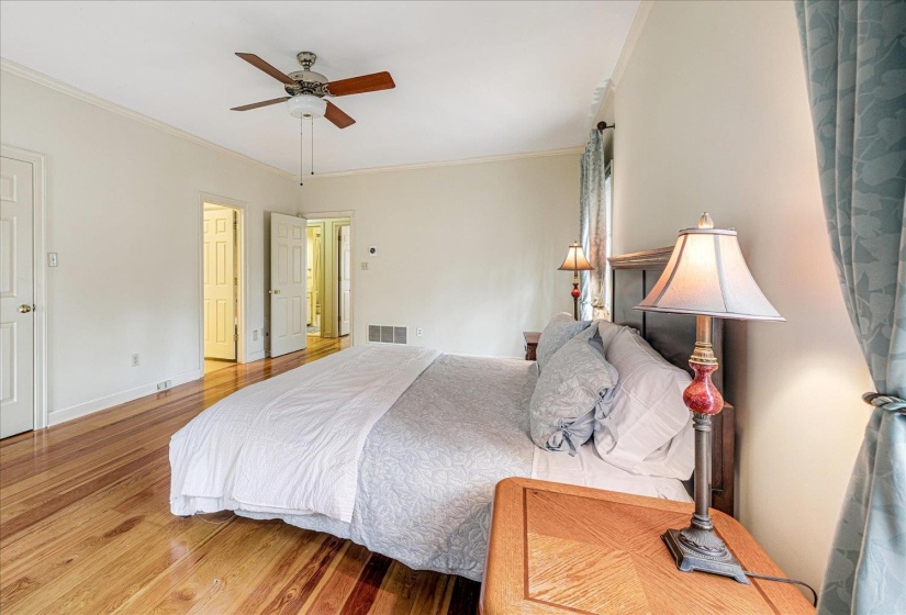 5088 GERMANTOWN RD, Unicorp/Memphis, Tennessee 38141, 4 Bedrooms Bedrooms, 9 Rooms Rooms,3.1 BathroomsBathrooms,Residential,For Sale,GERMANTOWN,10213629