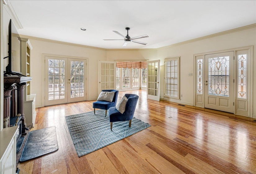 5088 GERMANTOWN RD, Unicorp/Memphis, Tennessee 38141, 4 Bedrooms Bedrooms, 9 Rooms Rooms,3.1 BathroomsBathrooms,Residential,For Sale,GERMANTOWN,10213629