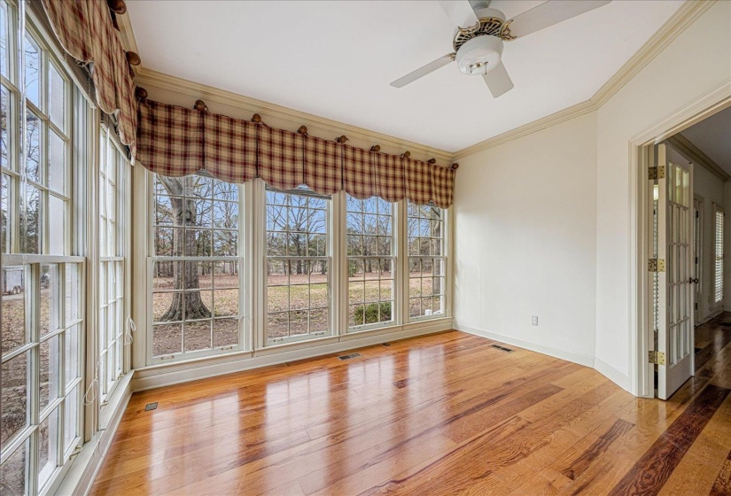 5088 GERMANTOWN RD, Unicorp/Memphis, Tennessee 38141, 4 Bedrooms Bedrooms, 9 Rooms Rooms,3.1 BathroomsBathrooms,Residential,For Sale,GERMANTOWN,10213629