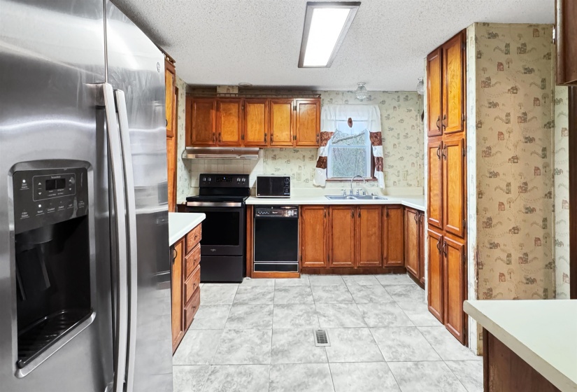 471 MILTON RD, Millington, Tennessee 38053, 3 Bedrooms Bedrooms, 6 Rooms Rooms,2 BathroomsBathrooms,Residential,For Sale,MILTON,10213630