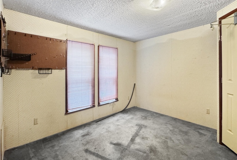 471 MILTON RD, Millington, Tennessee 38053, 3 Bedrooms Bedrooms, 6 Rooms Rooms,2 BathroomsBathrooms,Residential,For Sale,MILTON,10213630