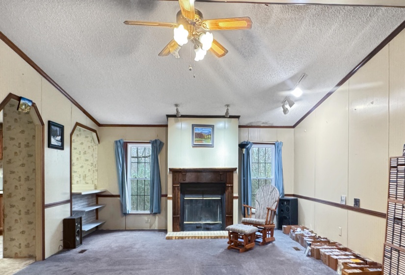 471 MILTON RD, Millington, Tennessee 38053, 3 Bedrooms Bedrooms, 6 Rooms Rooms,2 BathroomsBathrooms,Residential,For Sale,MILTON,10213630