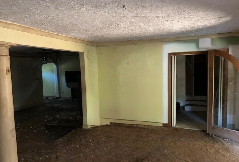 2811 KETCHUM RD, Memphis, Tennessee 38114, 6 Bedrooms Bedrooms, 8 Rooms Rooms,2 BathroomsBathrooms,Residential,For Sale,KETCHUM,10204479